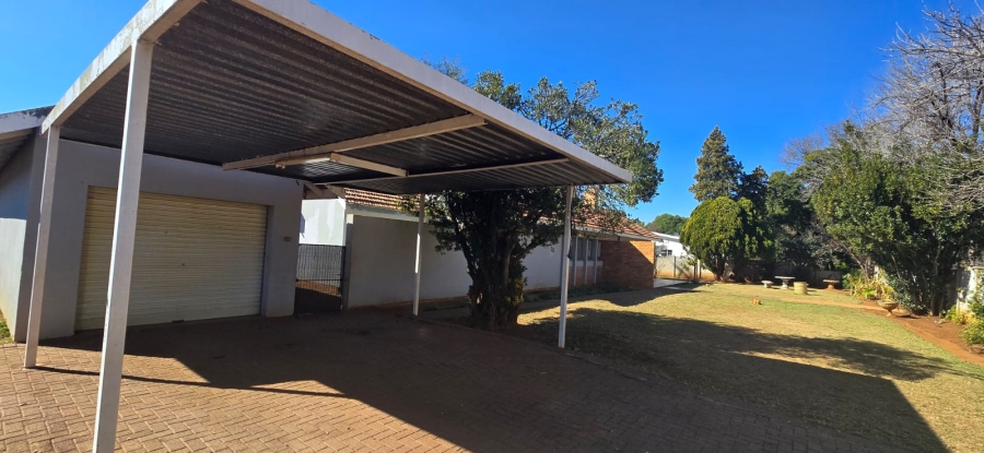 3 Bedroom Property for Sale in Songloed North West